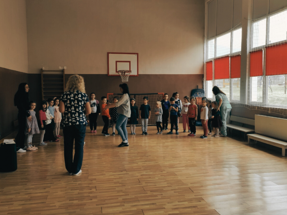 Leczenie akustyczne w przedszkolu Kokiche w Botevgradzie