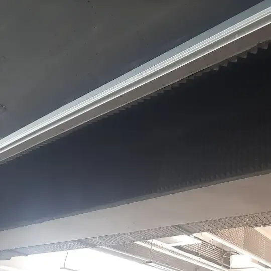 Adaptacja akustyczna powierzchni biurowej bazy logistycznej