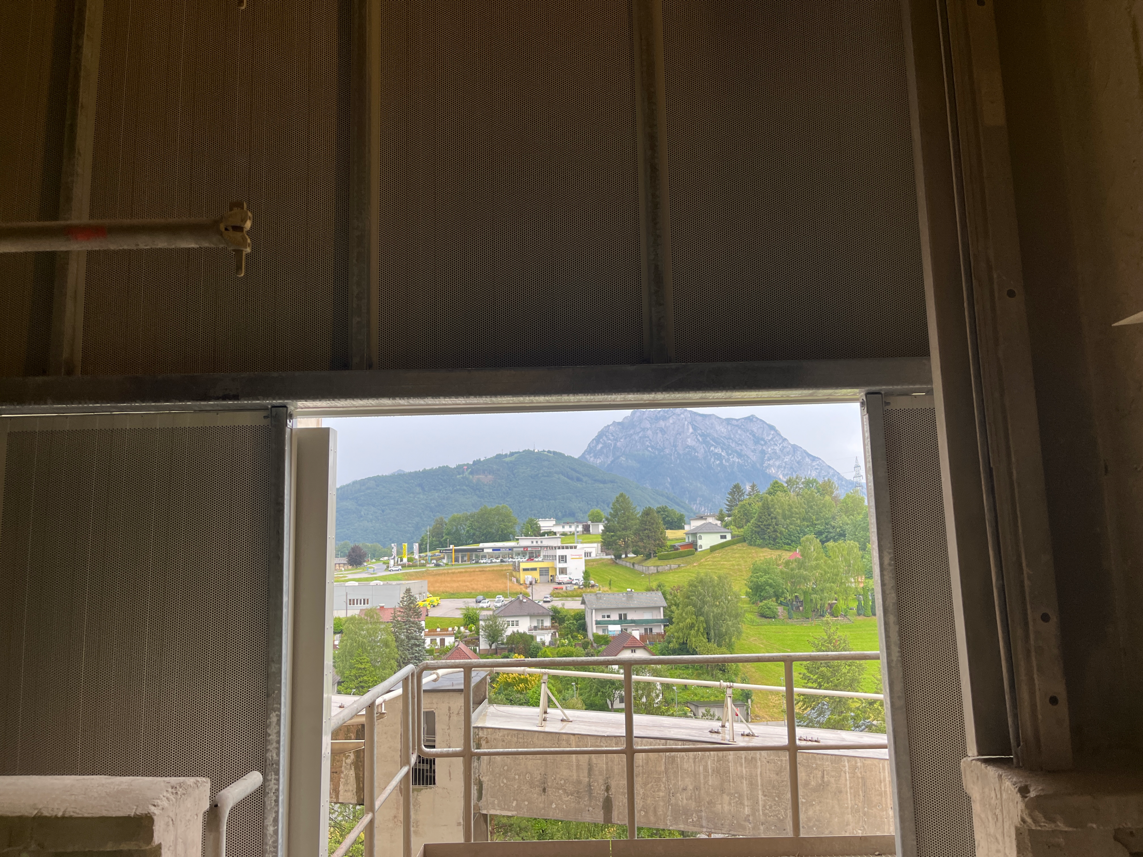 Izolacja akustyczna cementowni w Austrii