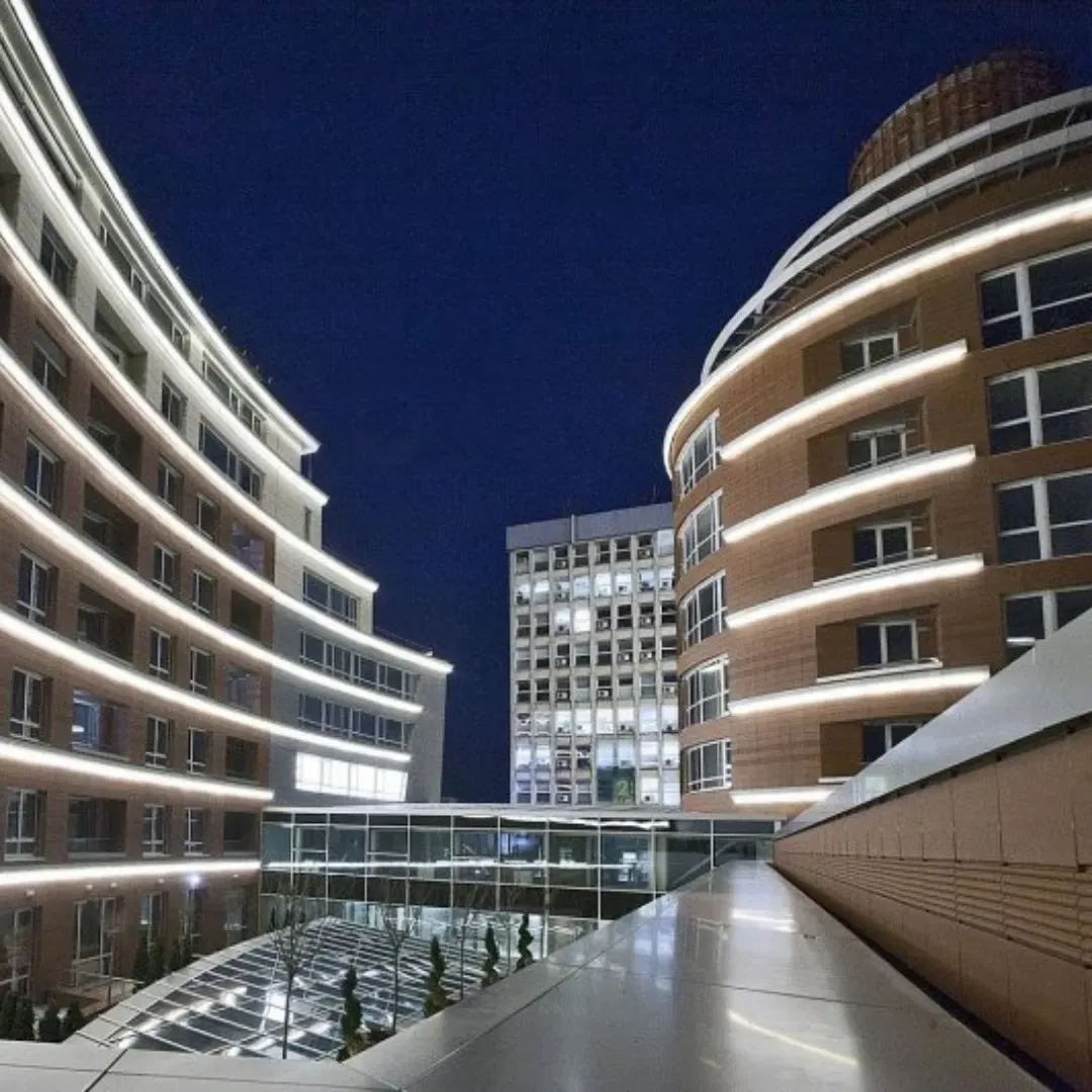 Izolacja akustyczna restauracji w "San Stefano Plaza"