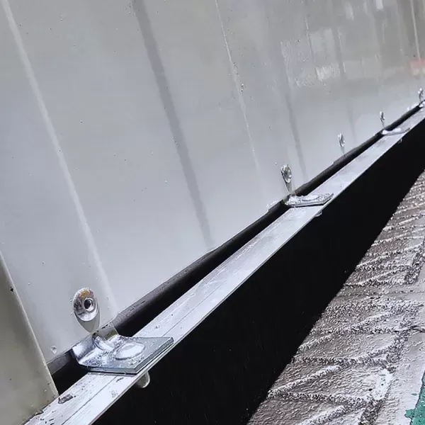 Obudowa dźwiękoszczelna dla hałaśliwej maszyny