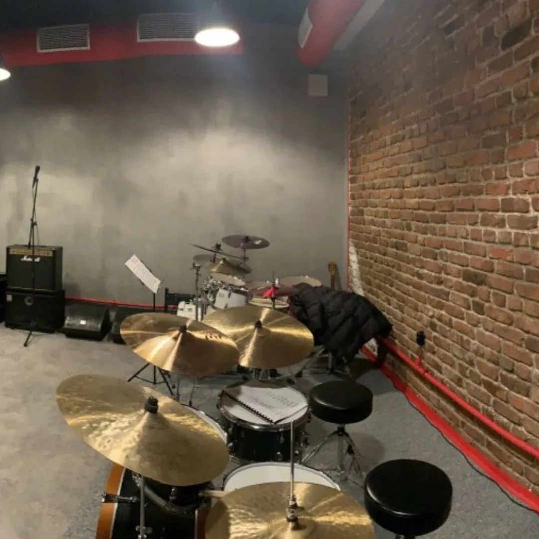 Prywatne studio na podwójną perkusję
