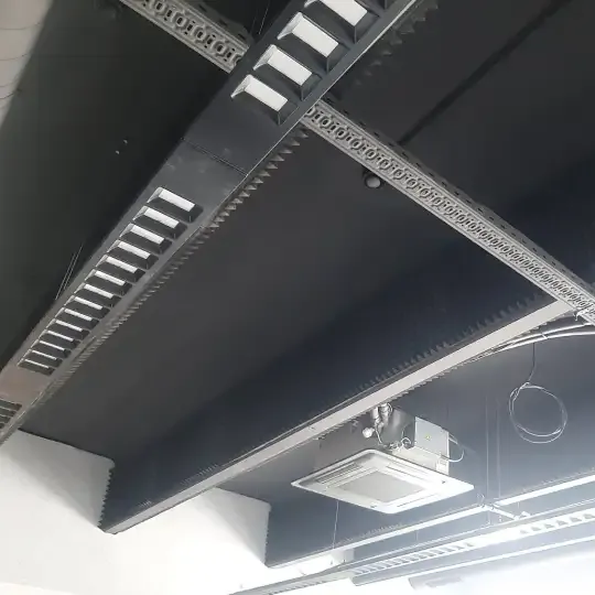 Adaptacja akustyczna powierzchni biurowej bazy logistycznej